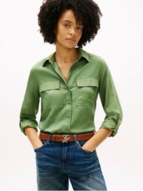 Tommy Hilfiger Poplin Sage Green Button-Down Utility Minimalist Lightweight